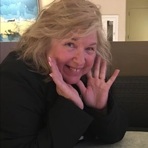 Meet your Posher, Linda